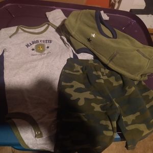 Baby boy clothes lot size 9-12 months
